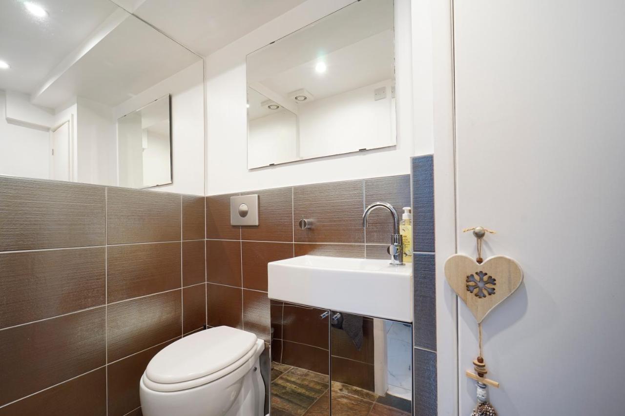 Stunning 5 Bed House In Chapel Allerton, Sleeps 9 Leeds  Buitenkant foto